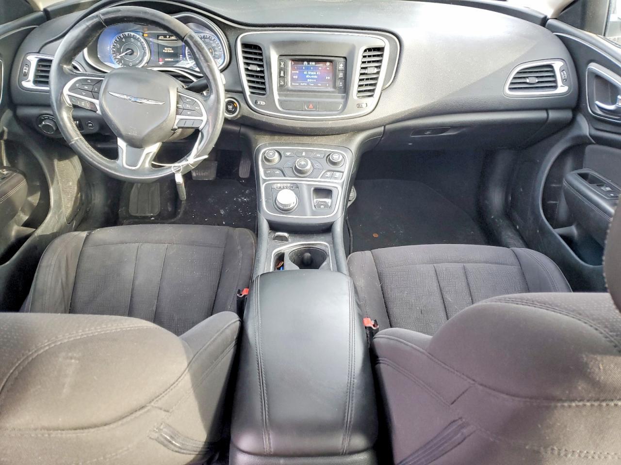 2015 CHRYSLER 200