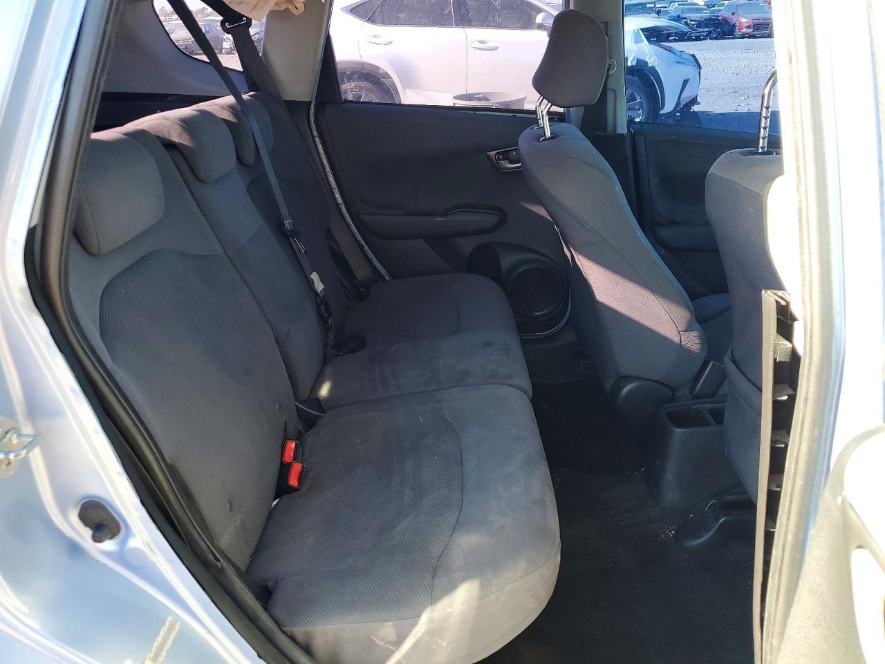 2010 HONDA FIT