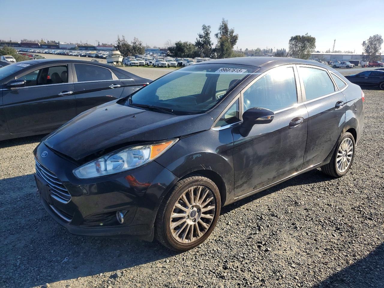 2015 FORD Fiesta