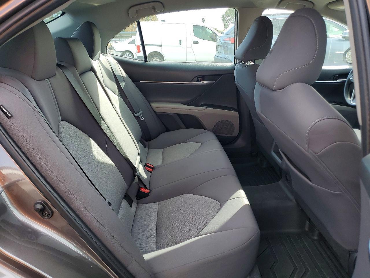 2023 TOYOTA CAMRY
