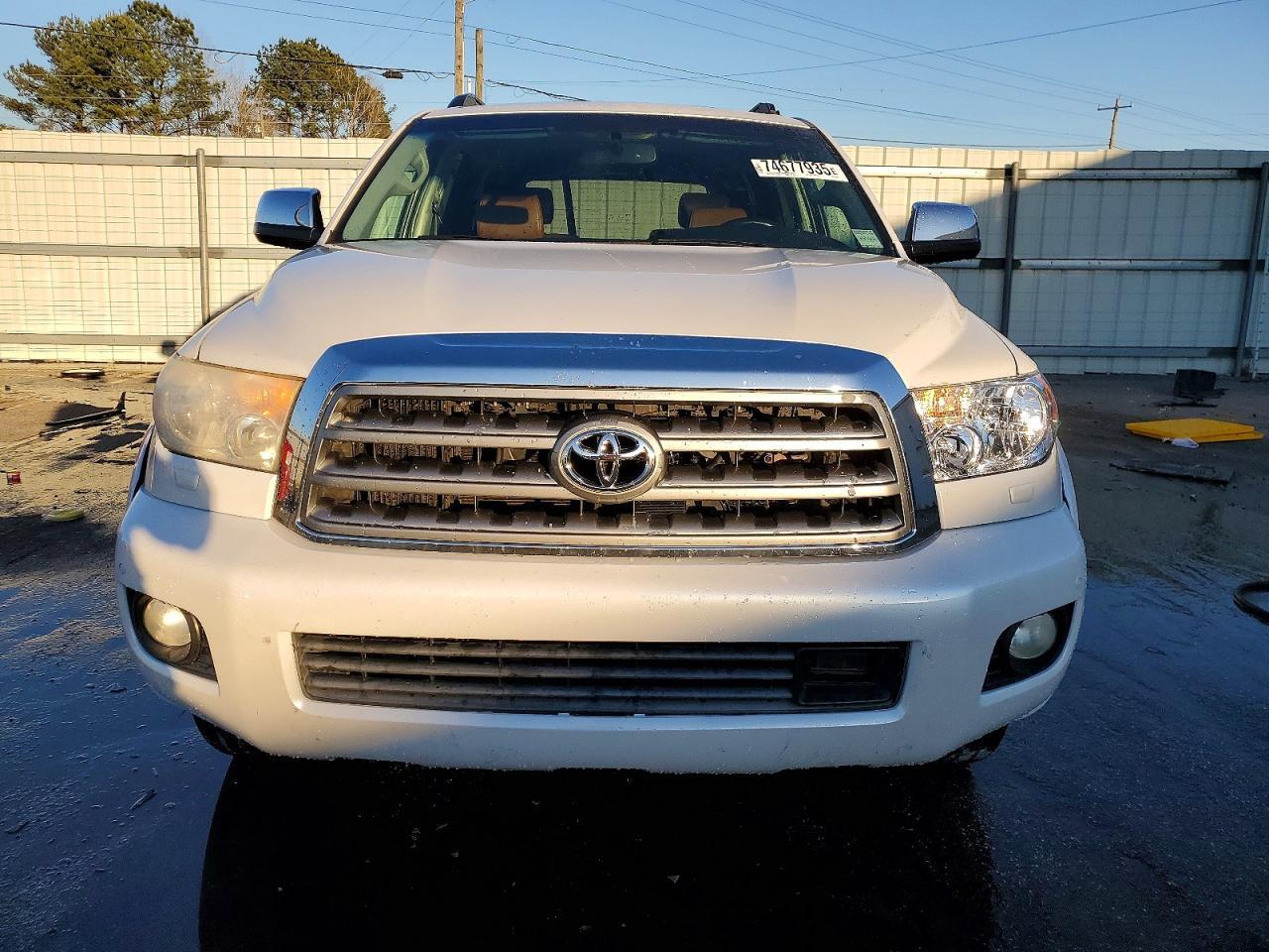 2008 TOYOTA Sequoia