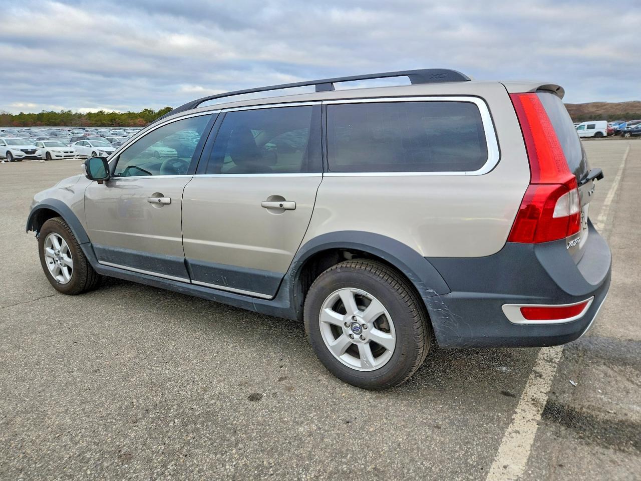 2012 VOLVO XC70