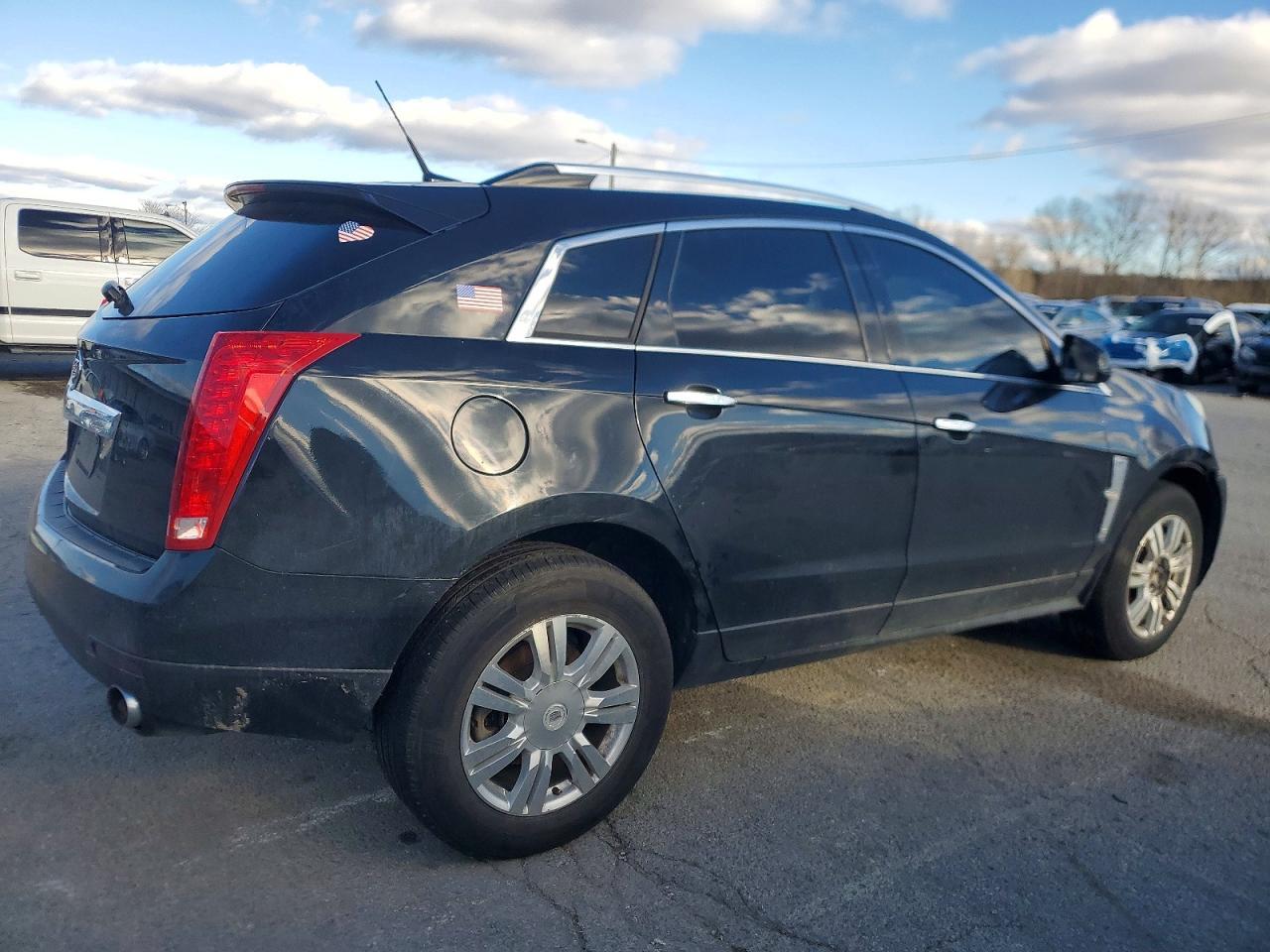 2010 CADILLAC SRX