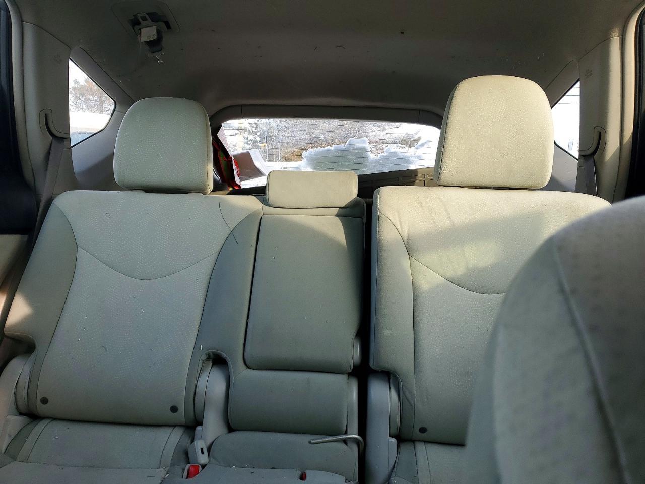 2013 TOYOTA PRIUS V