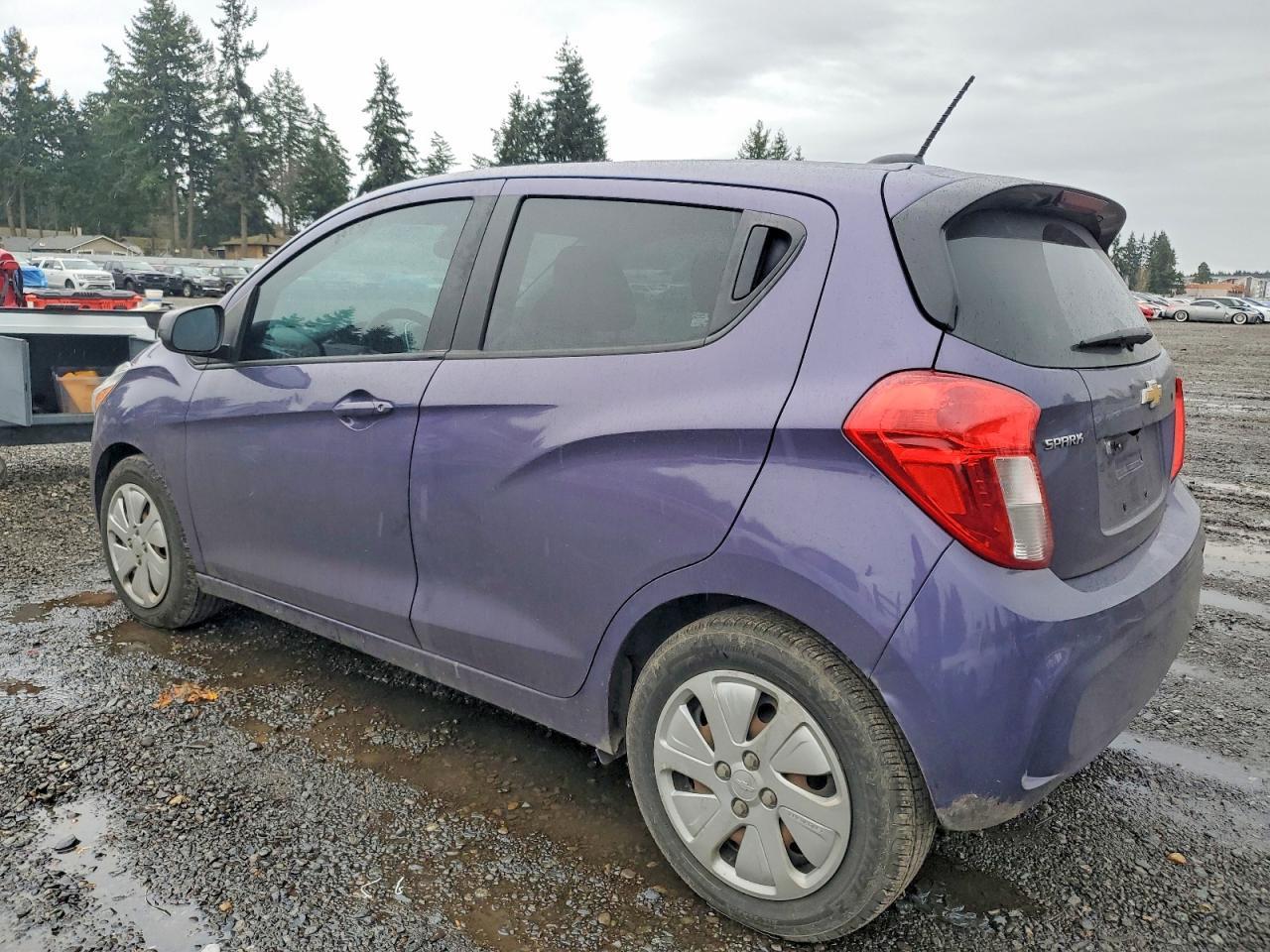 2017 CHEVROLET Spark