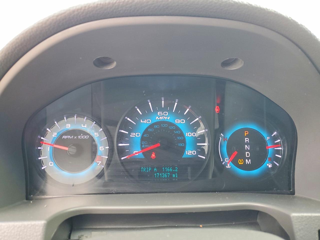 2011 FORD FUSION