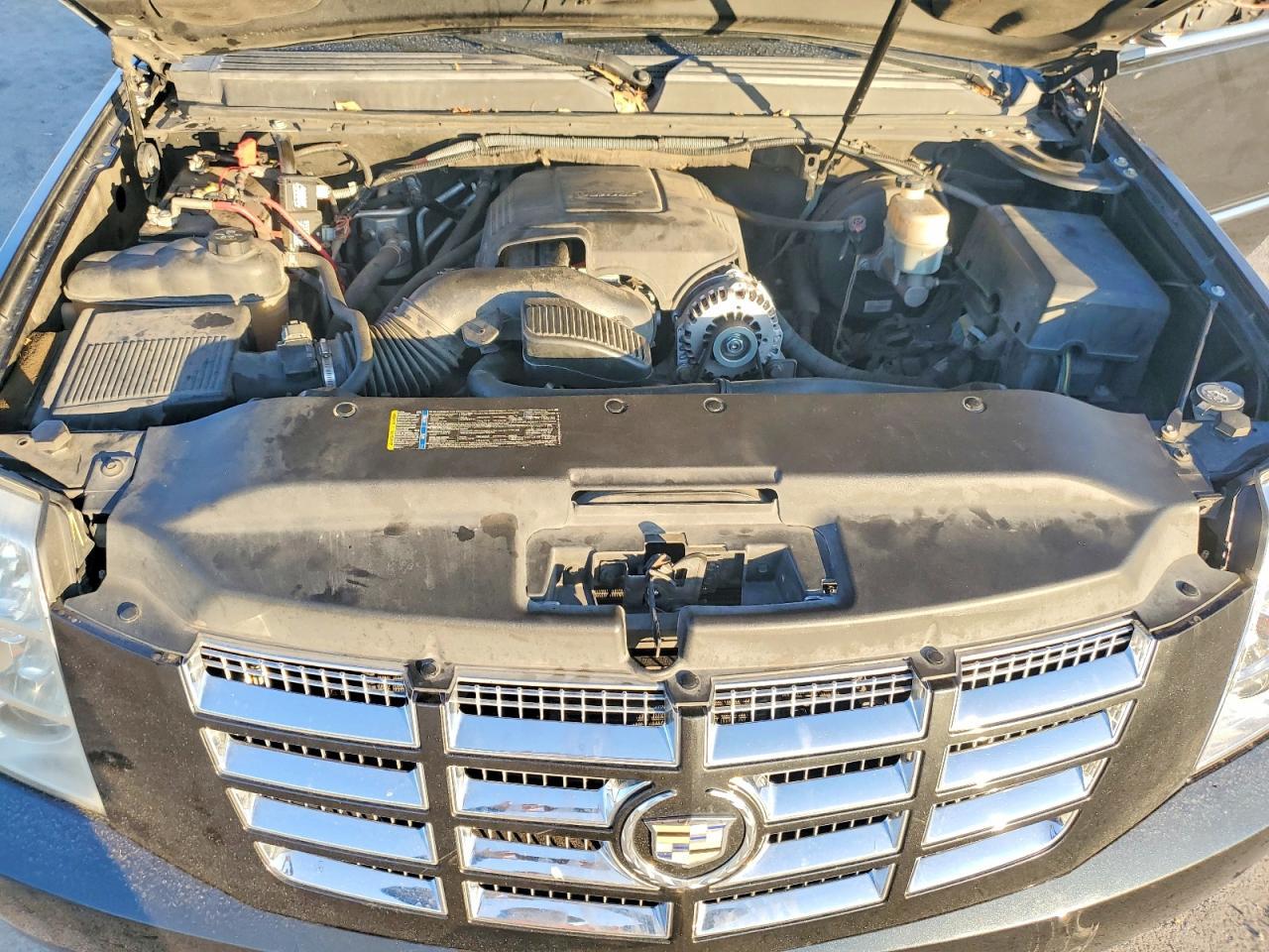 2010 CADILLAC Escalade ESV