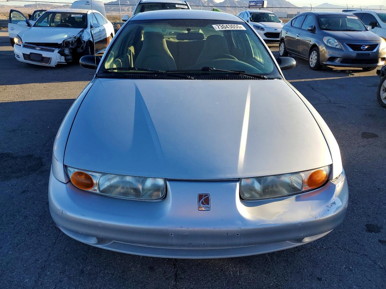 2002 SATURN Sl1