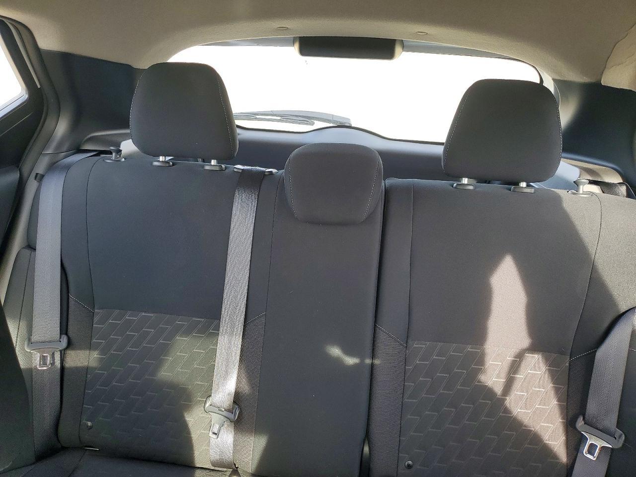 2023 NISSAN KICKS