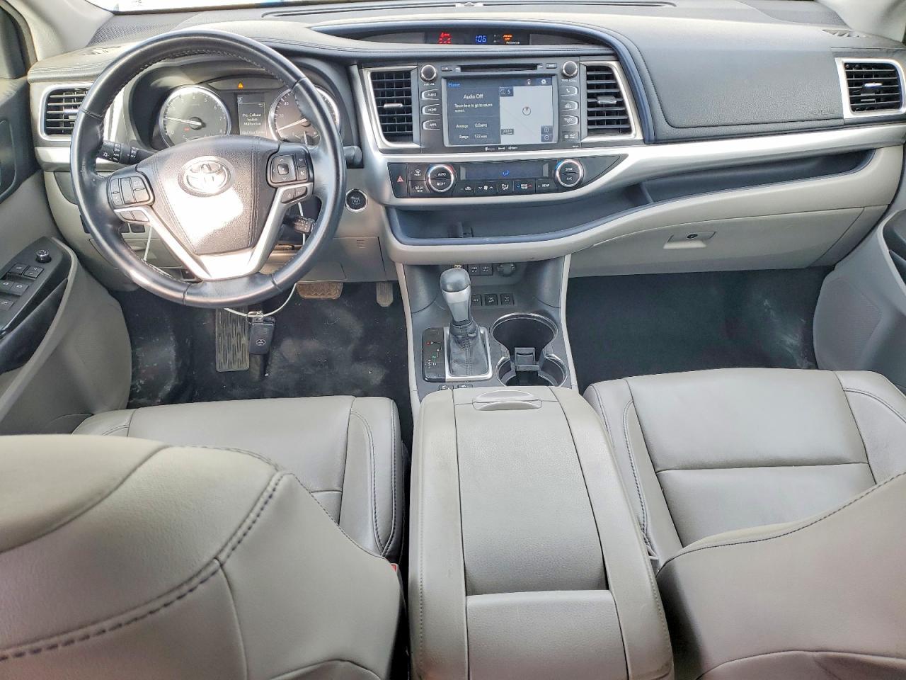 2018 TOYOTA HIGHLANDER