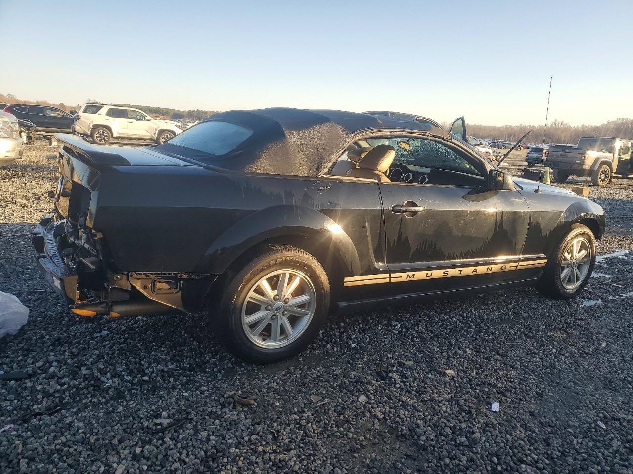 2006 FORD MUSTANG