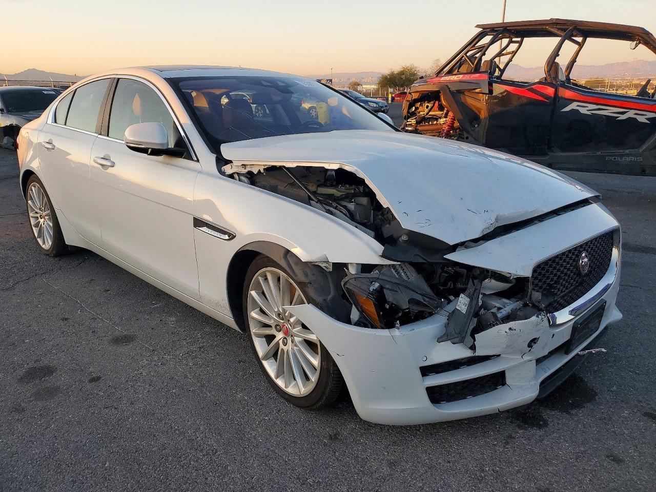 2018 JAGUAR XE