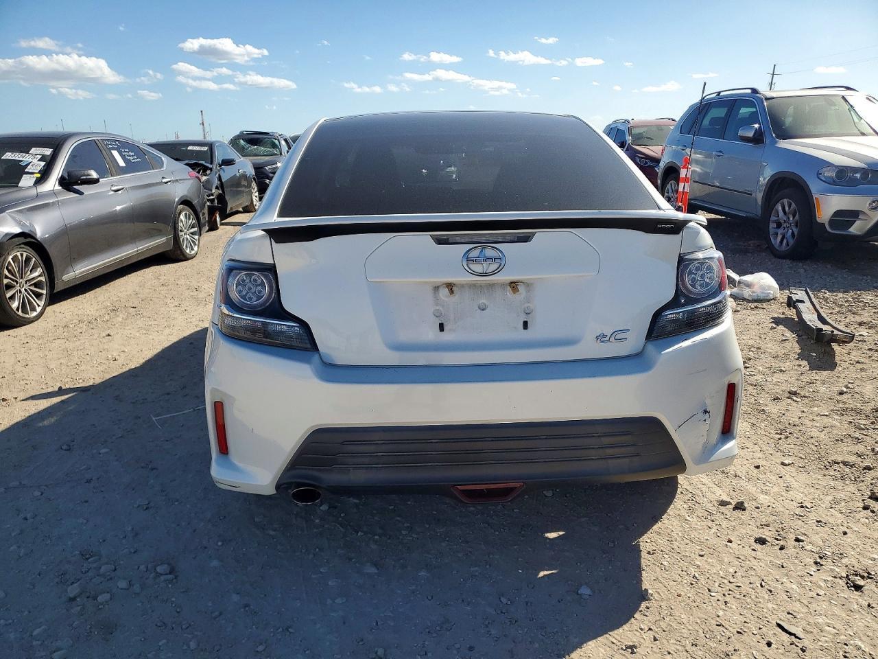2015 TOYOTA SCION