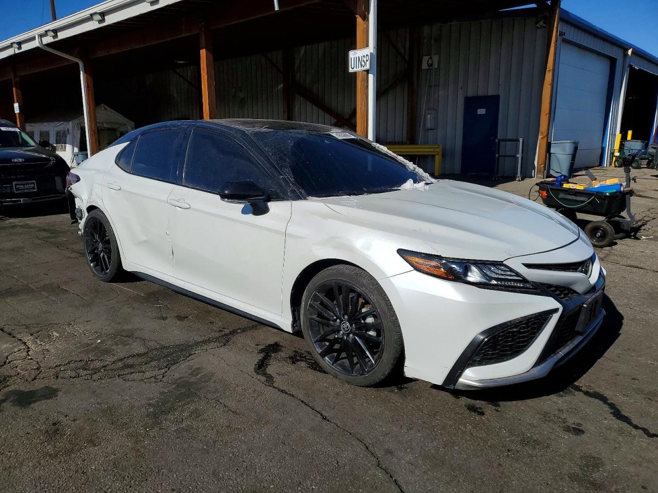 2023 TOYOTA CAMRY