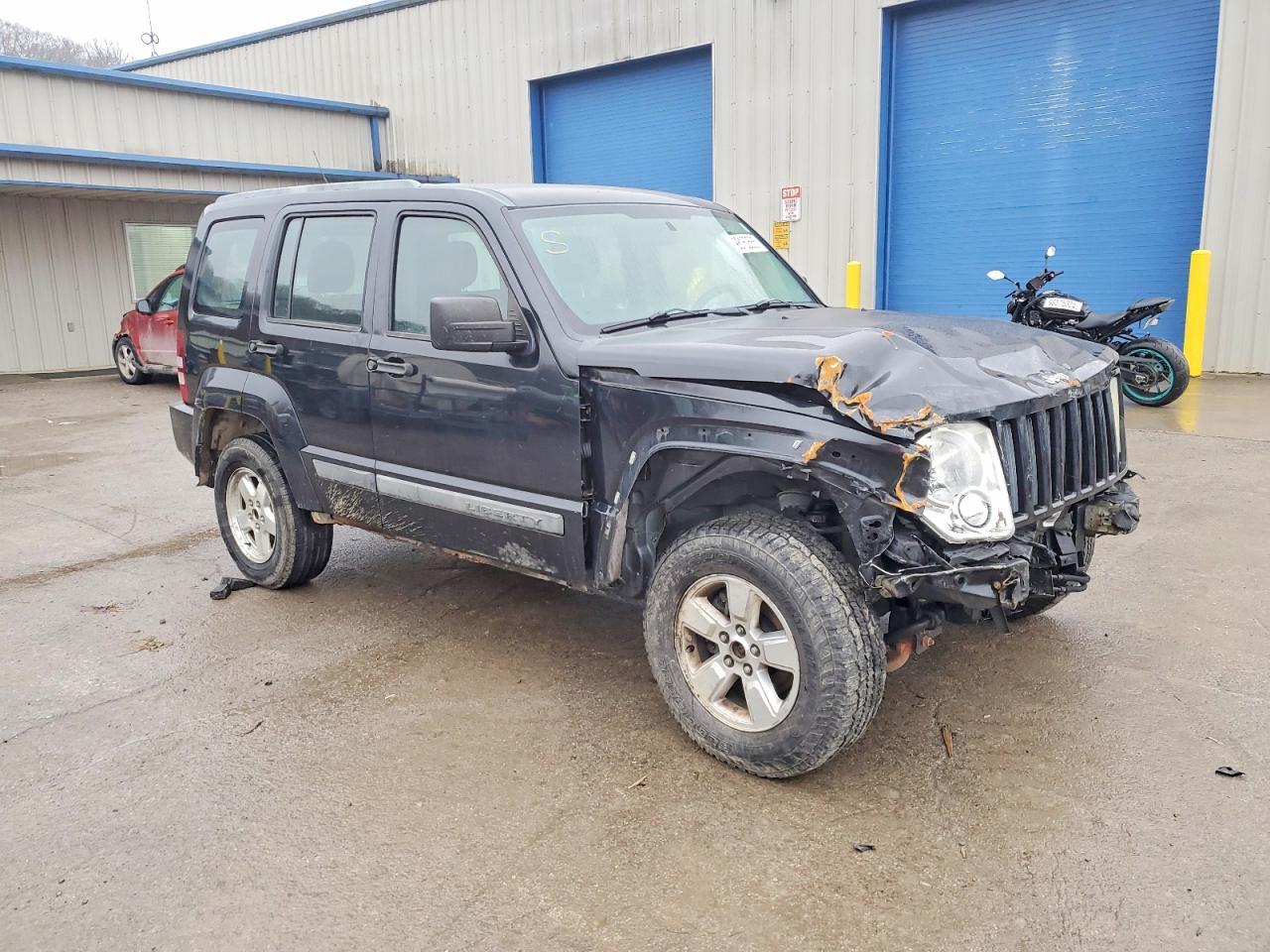 2011 JEEP Liberty