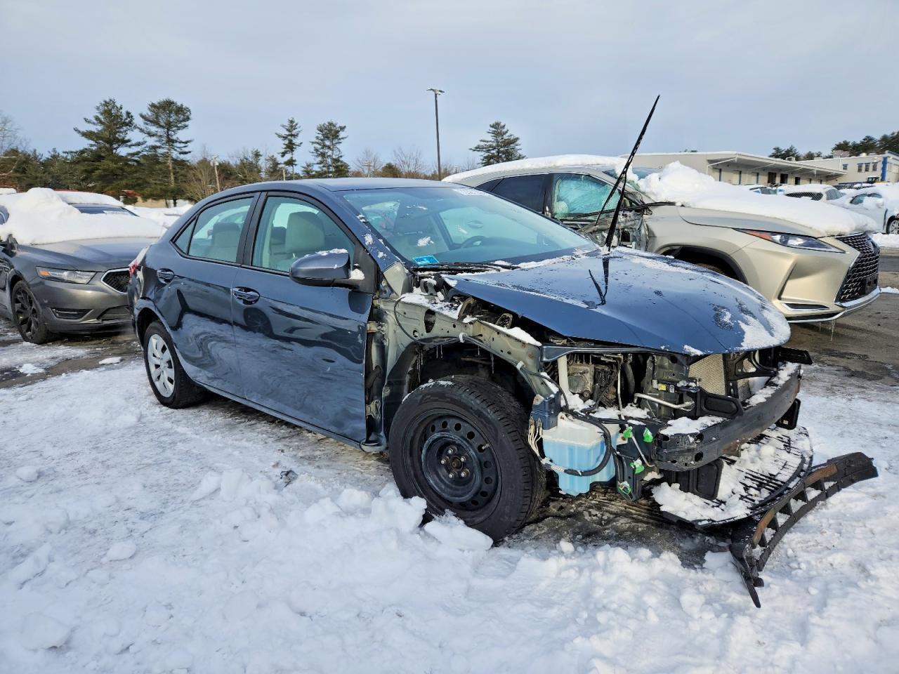 2015 TOYOTA COROLLA