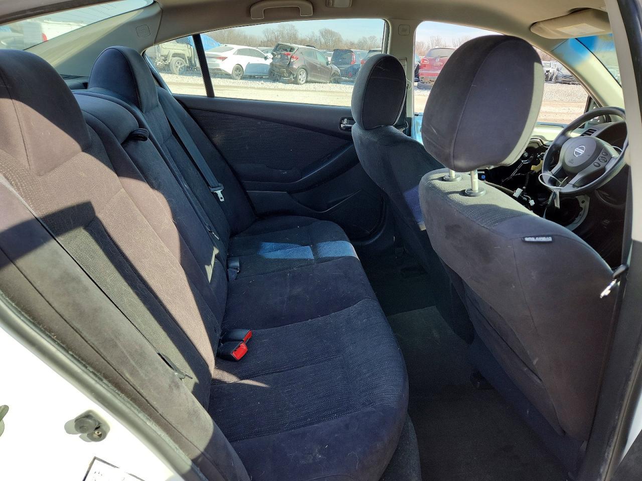 2012 NISSAN ALTIMA