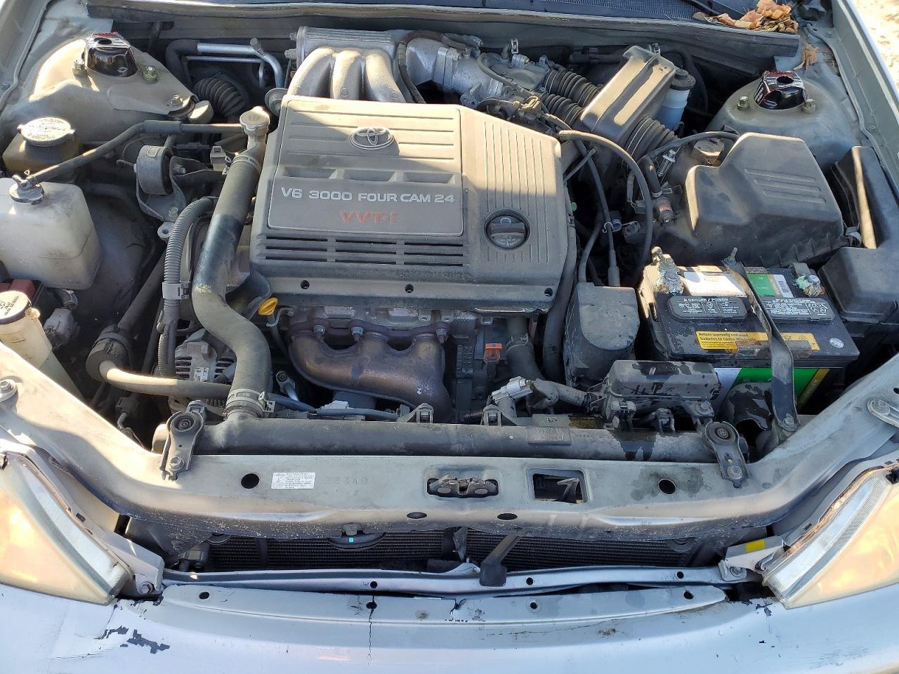 2004 TOYOTA Avalon