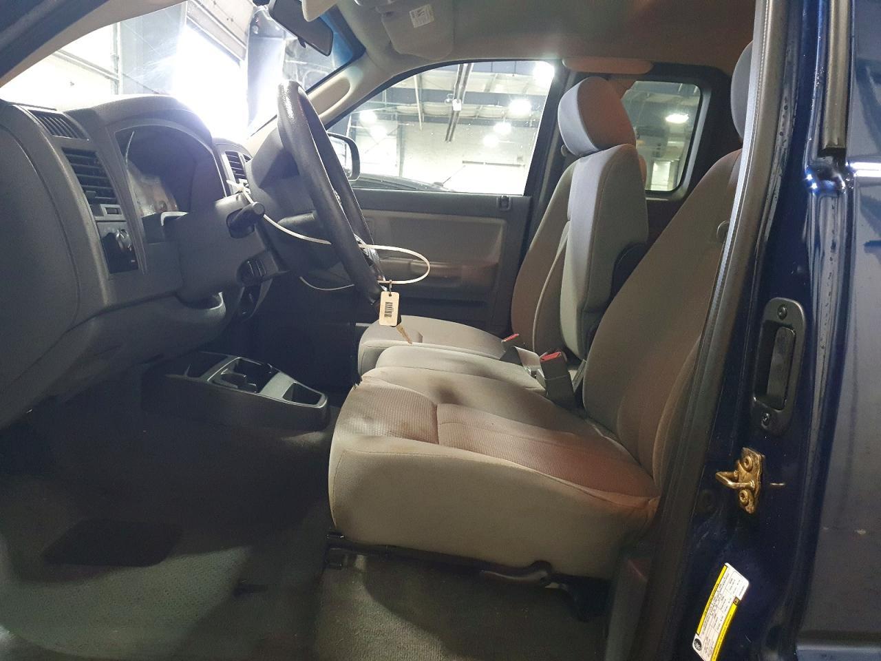 2006 DODGE Dakota