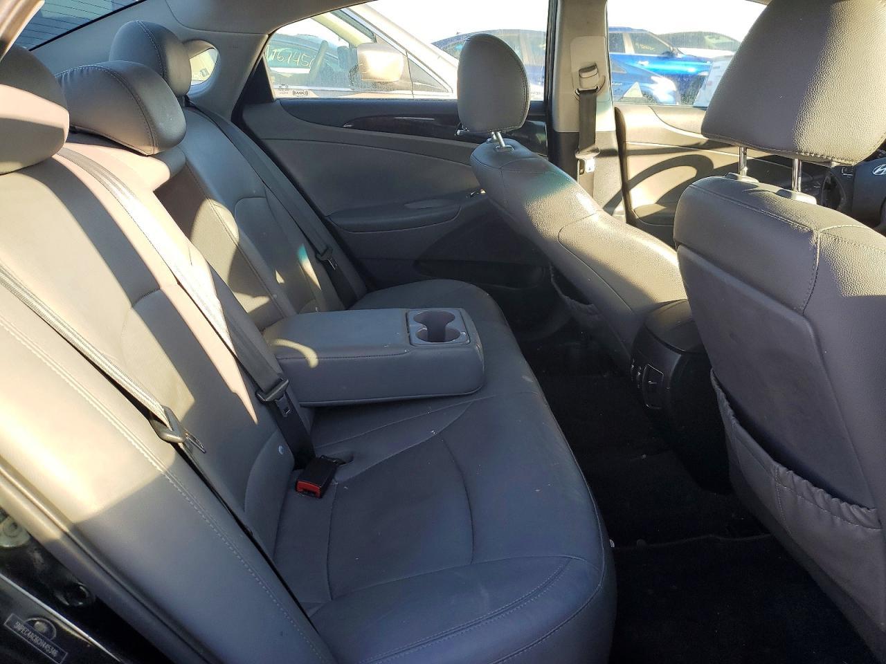 2012 HYUNDAI SONATA