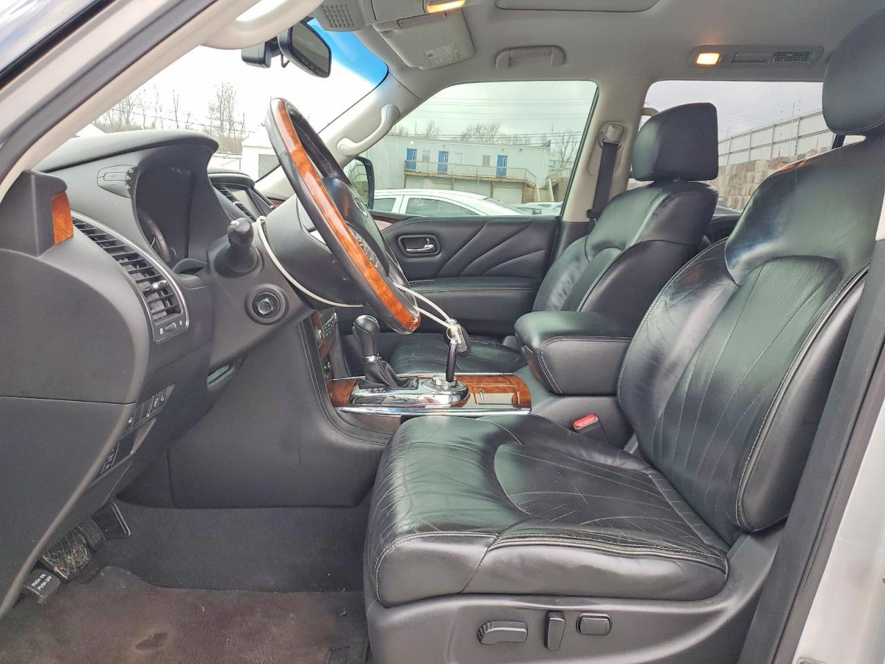 2016 INFINITI QX80