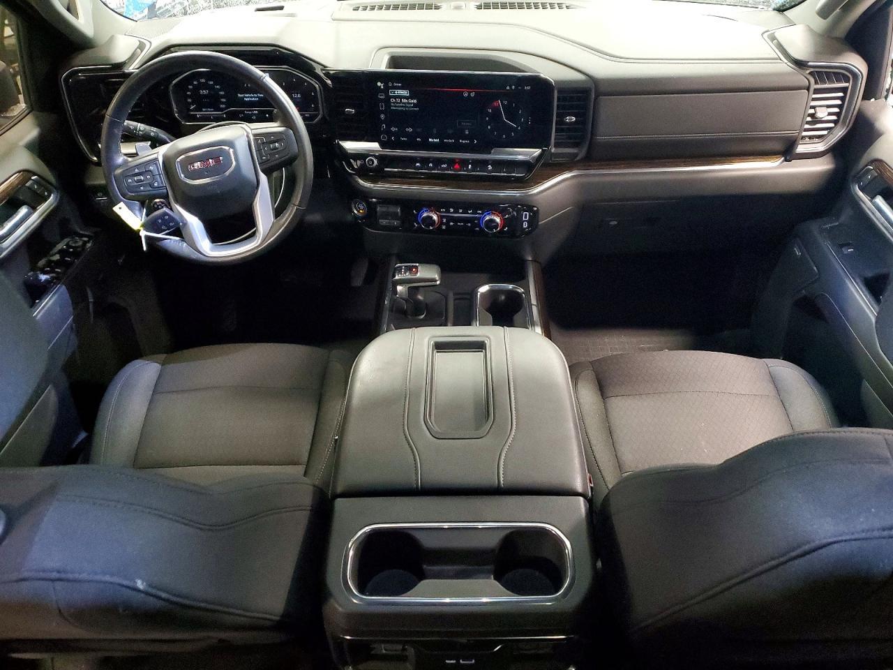 2022 GMC Sierra