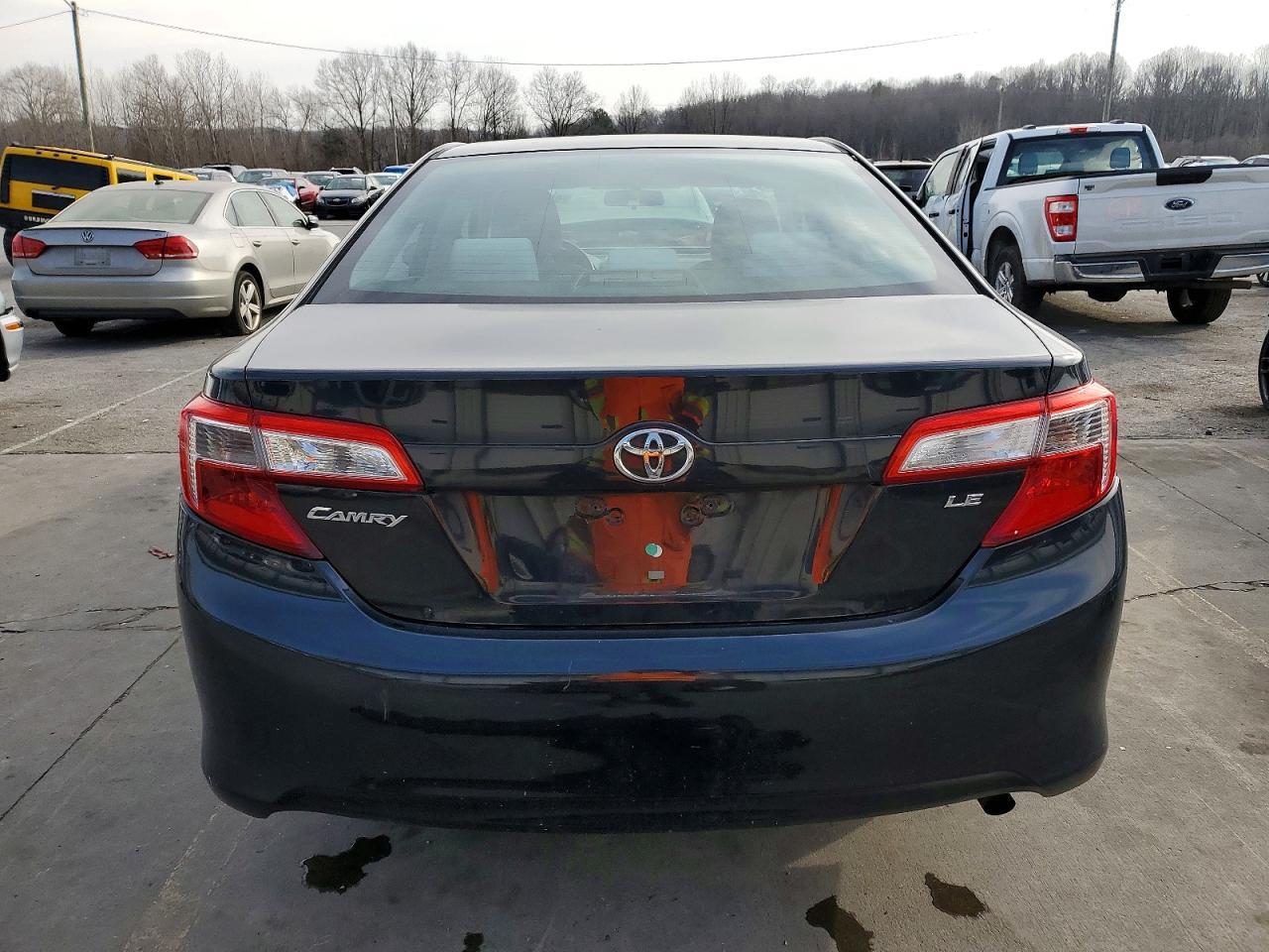 2012 TOYOTA CAMRY