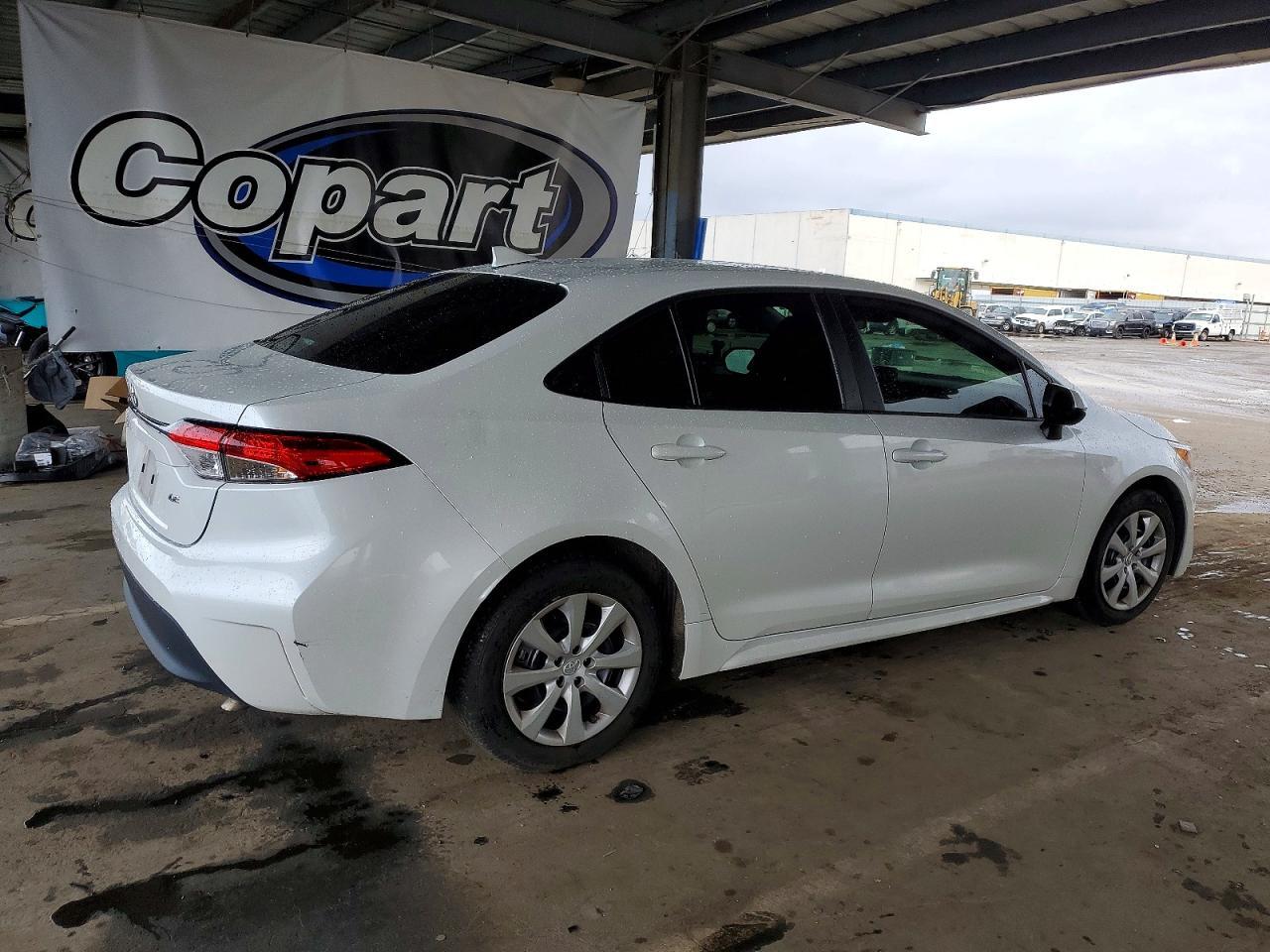 2023 TOYOTA COROLLA