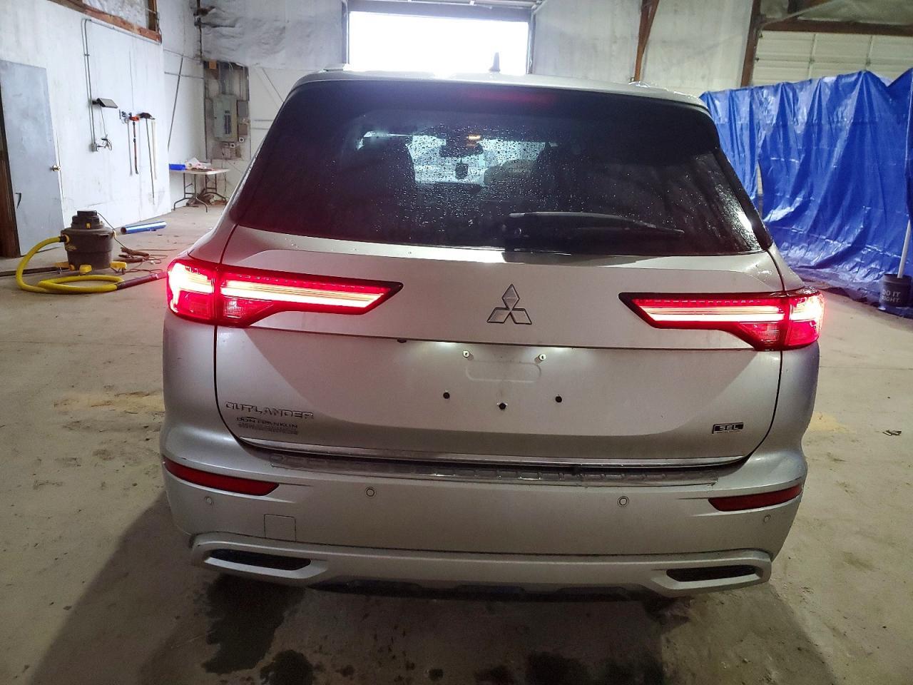 2022 MITSUBISHI outlander