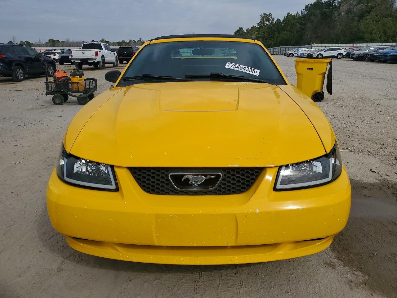 2004 FORD MUSTANG
