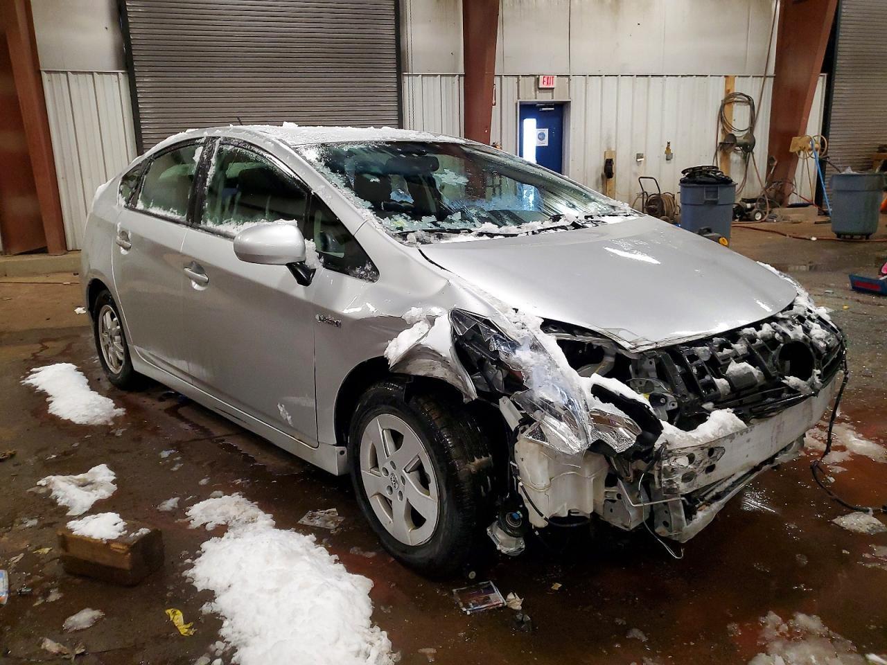 2011 TOYOTA PRIUS