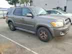 2005 TOYOTA Sequoia