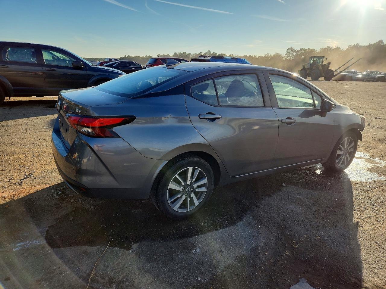 2021 NISSAN VERSA