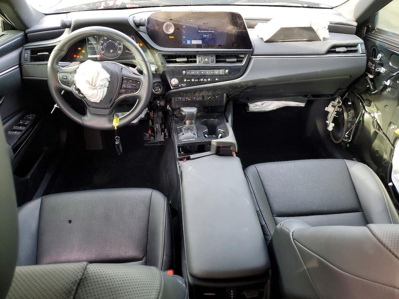 2025 LEXUS ES 300H