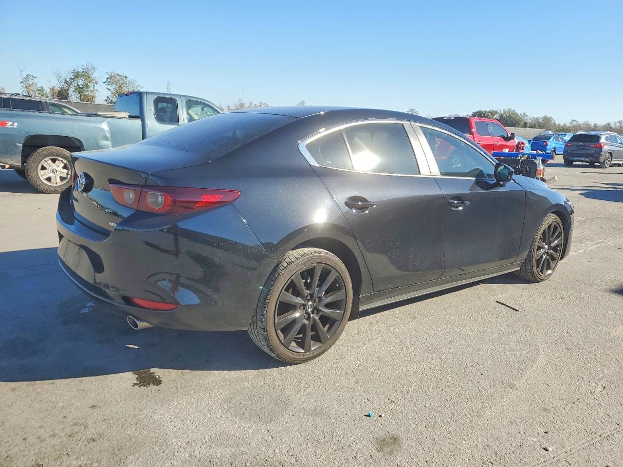 2025 MAZDA 3