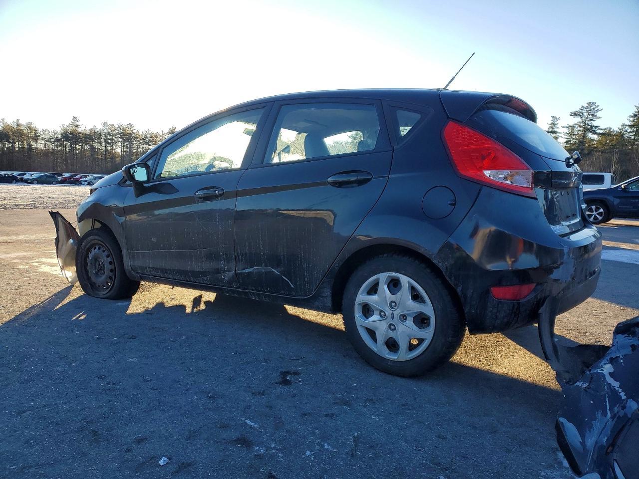 2013 FORD Fiesta