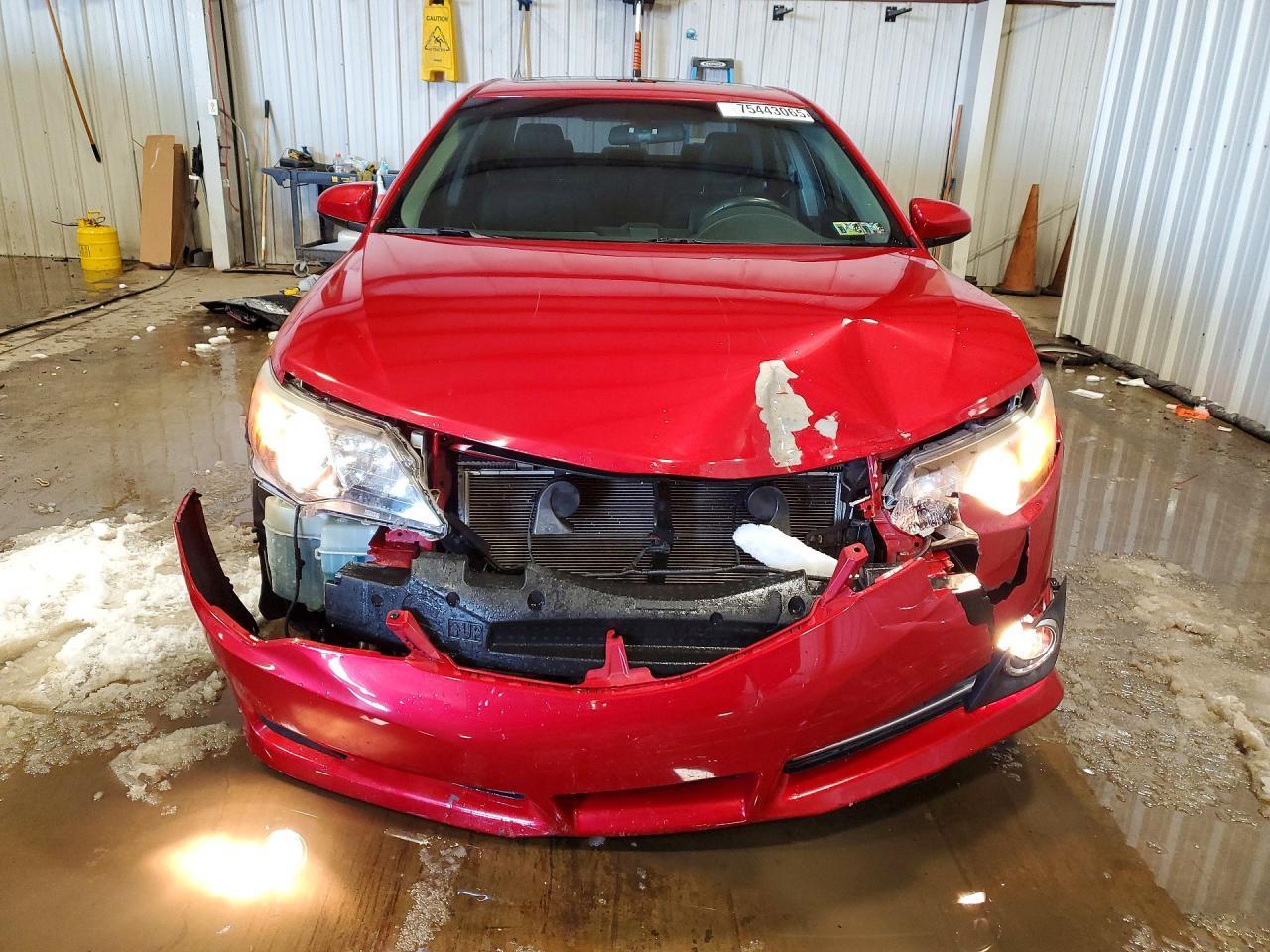 2012 TOYOTA CAMRY