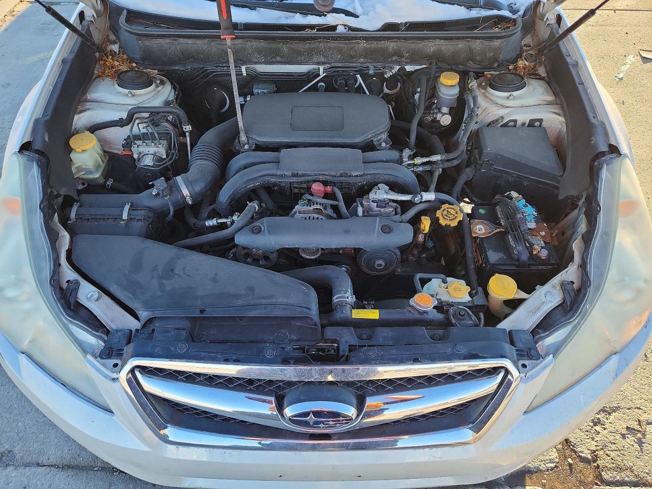 2011 SUBARU Legacy