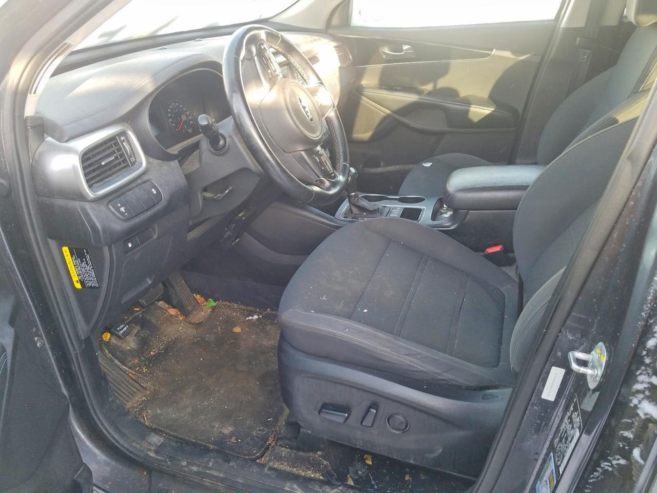 2017 KIA SORENTO