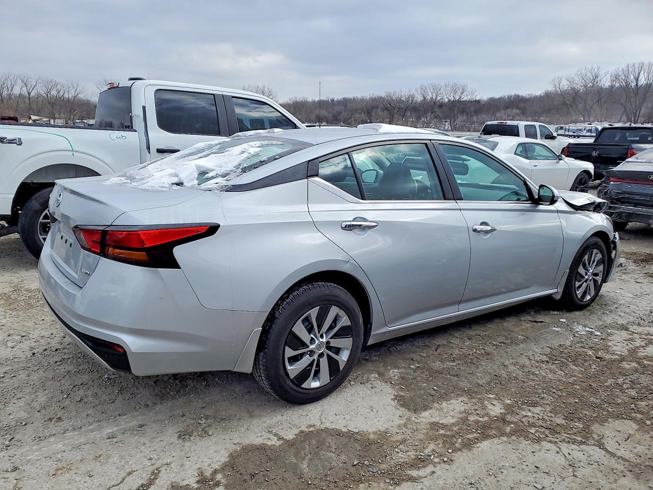 2019 NISSAN ALTIMA