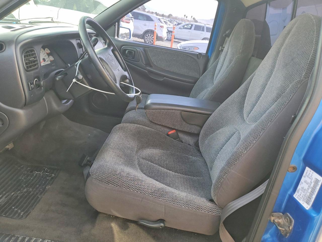 1998 DODGE Dakota