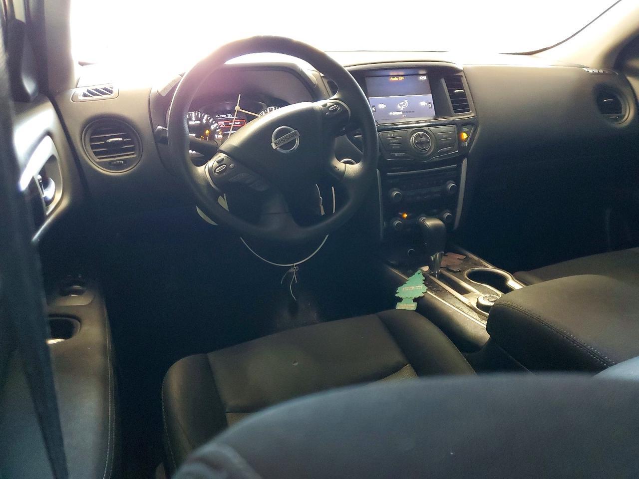 2017 NISSAN PATHFINDER