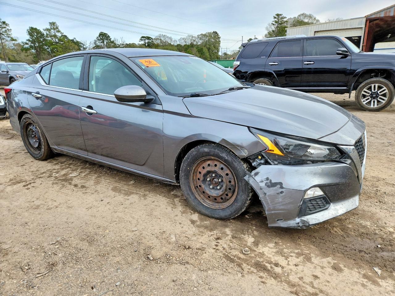 2022 NISSAN ALTIMA