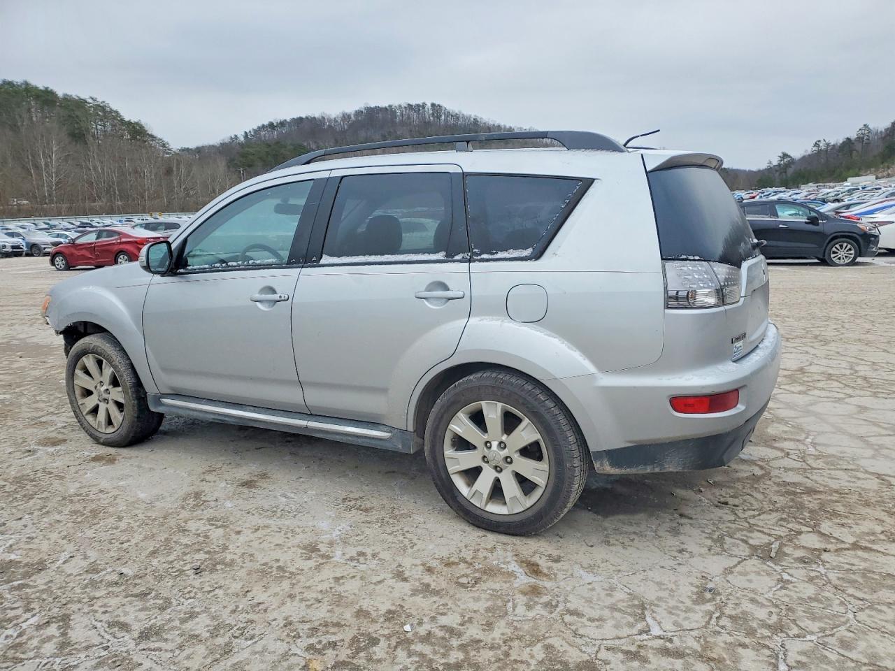 2011 MITSUBISHI outlander