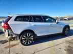 2022 Volv V60