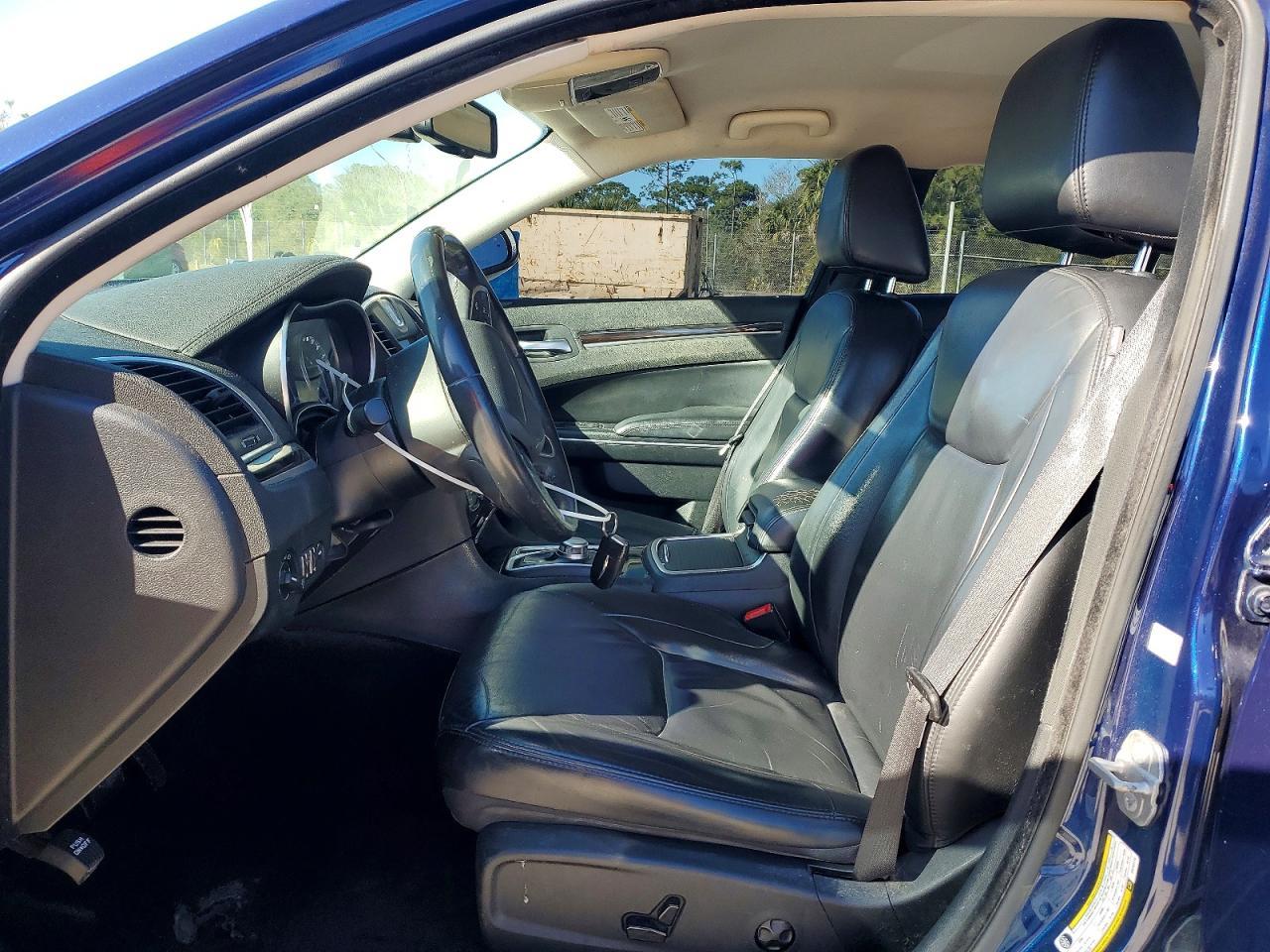 2015 CHRYSLER 300