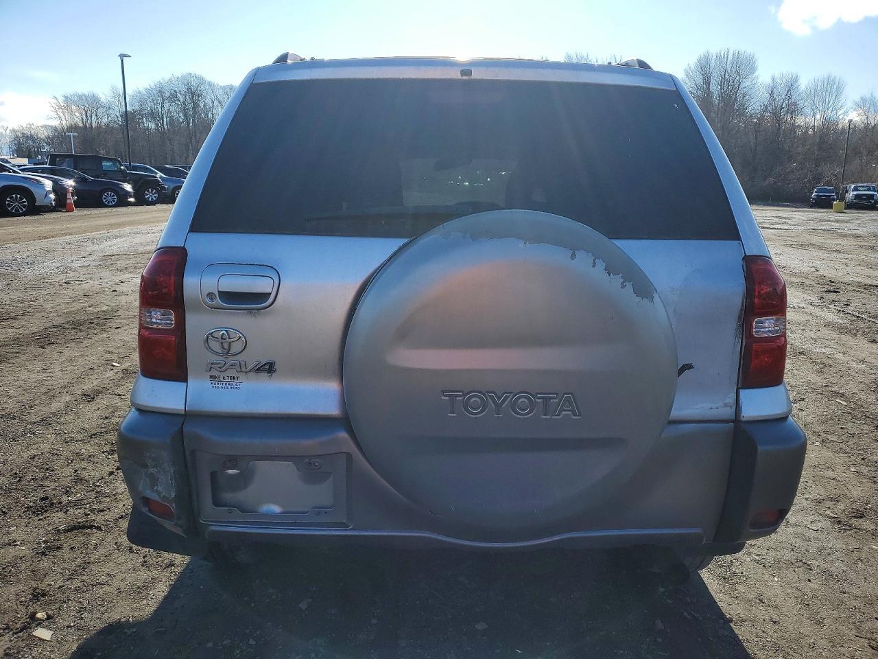 2005 TOYOTA RAV4