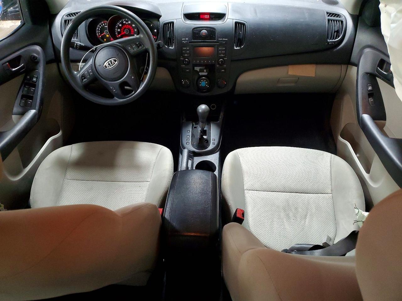2010 KIA FORTE