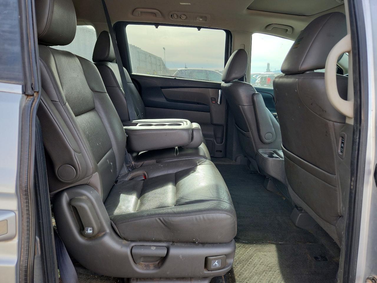 2014 HONDA ODYSSEY