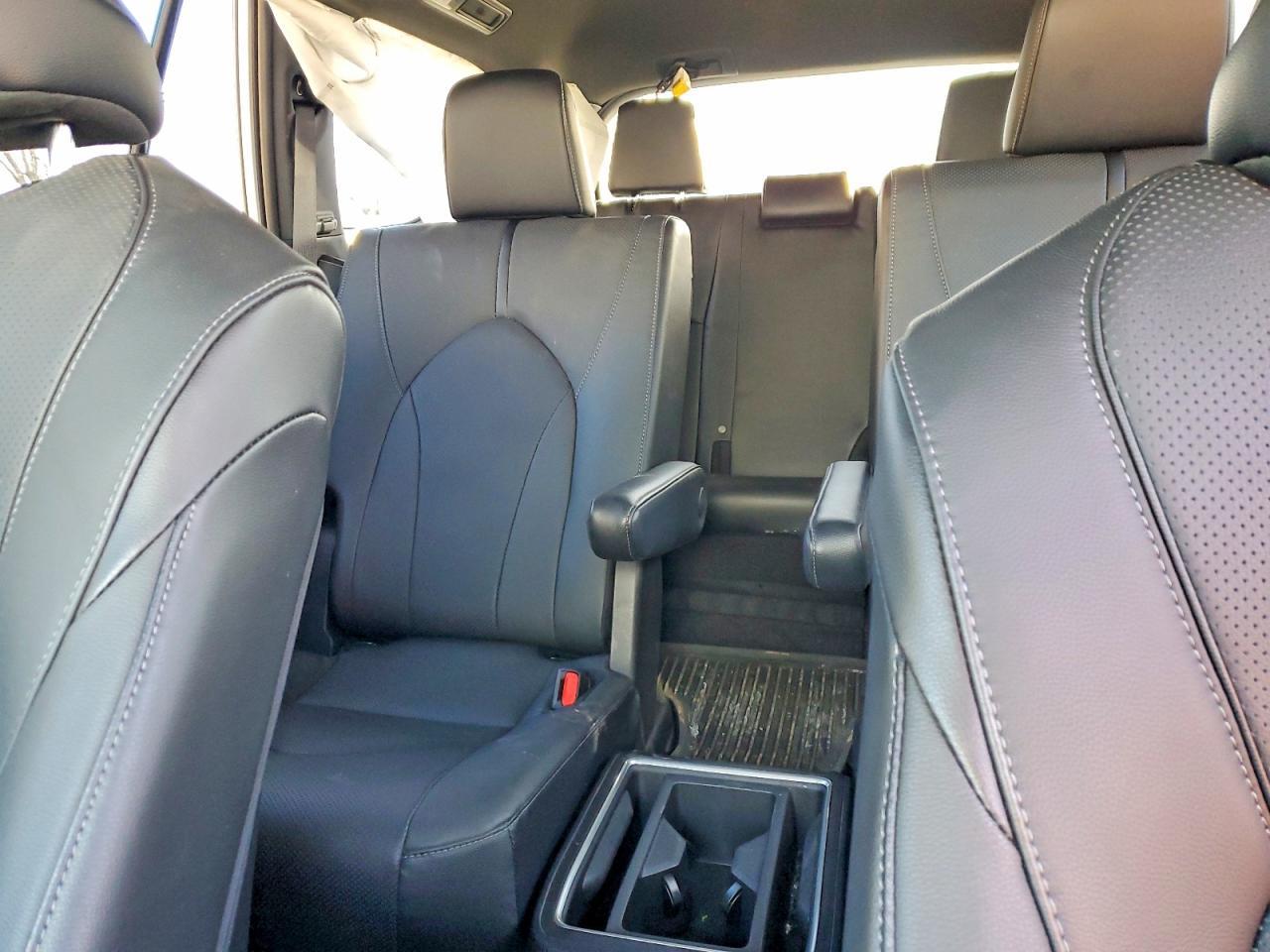 2025 TOYOTA HIGHLANDER